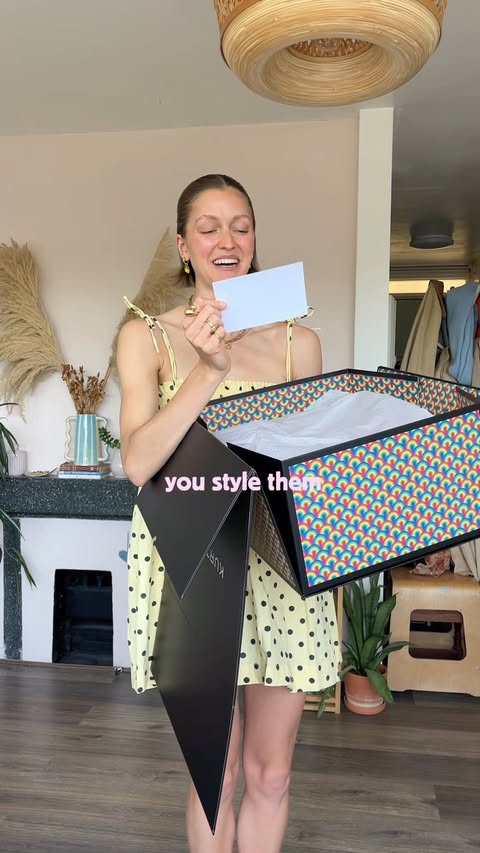 Instagram post by @ruth.jf for Kurt Geiger. Caption reads: [...] 🥹🥹 what is my LIFE!!! THANK YOU....