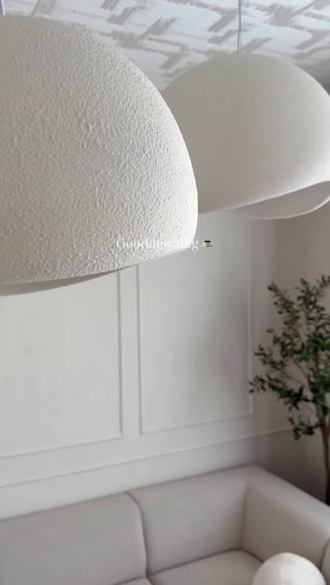 Instagram post by @denizz_cicek_ for AliExpress. Caption reads: Goodmorning ☕️ Startet ihr den Tag auch mit einem....