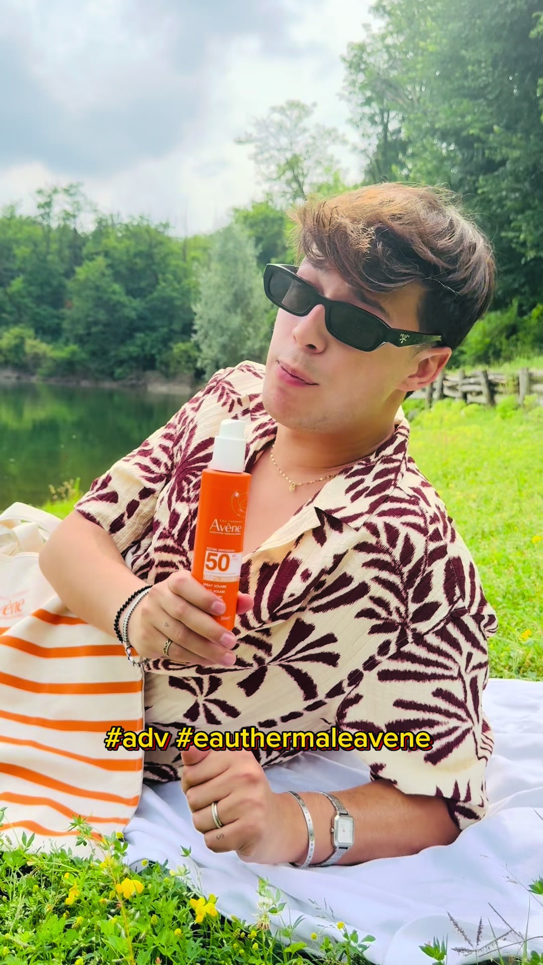 TikTok post by @alessandrocossari_ for Avène. Caption reads: #adv #eauthermaleavene dai malesseri e dalle....