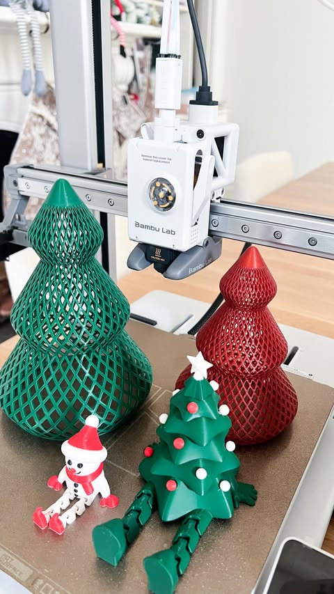 Instagram post by @effectivespaces for Bambu Lab. Caption reads: Gifts, decorations and a little something for....