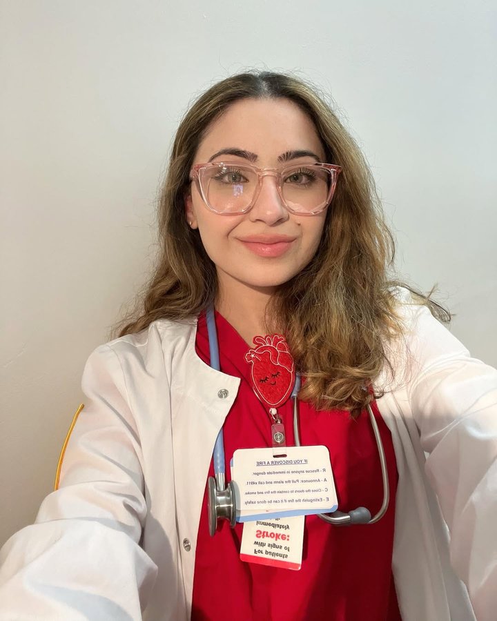 Instagram post by @shawalinscrubs for Stoggles. Caption reads: @stoggles REVIEW 👓

I love my stoggles SO much....