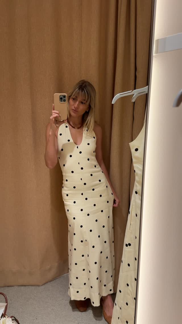 Instagram post by @elliewatson for Country Road. Caption reads: This weekend I went and visited @countryroad ‘s....