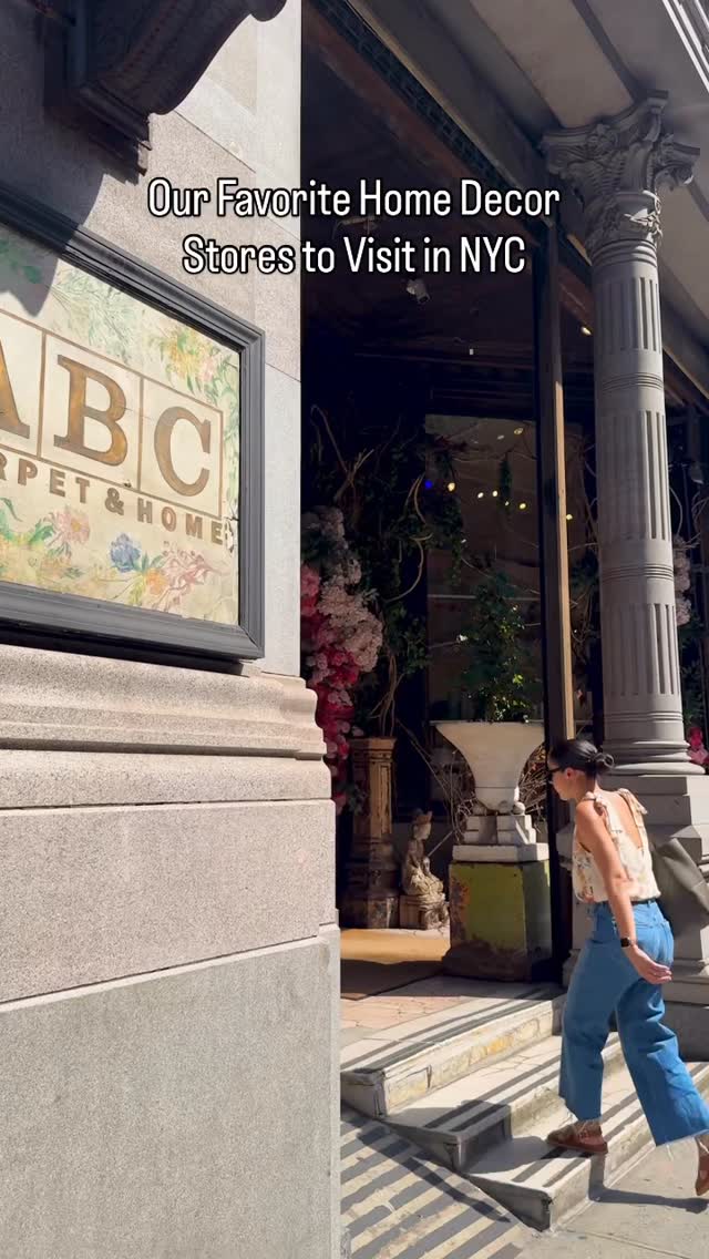 Instagram post by @leslie_corona_ for Real Simple. Caption reads: For when you want inspiration IRL..