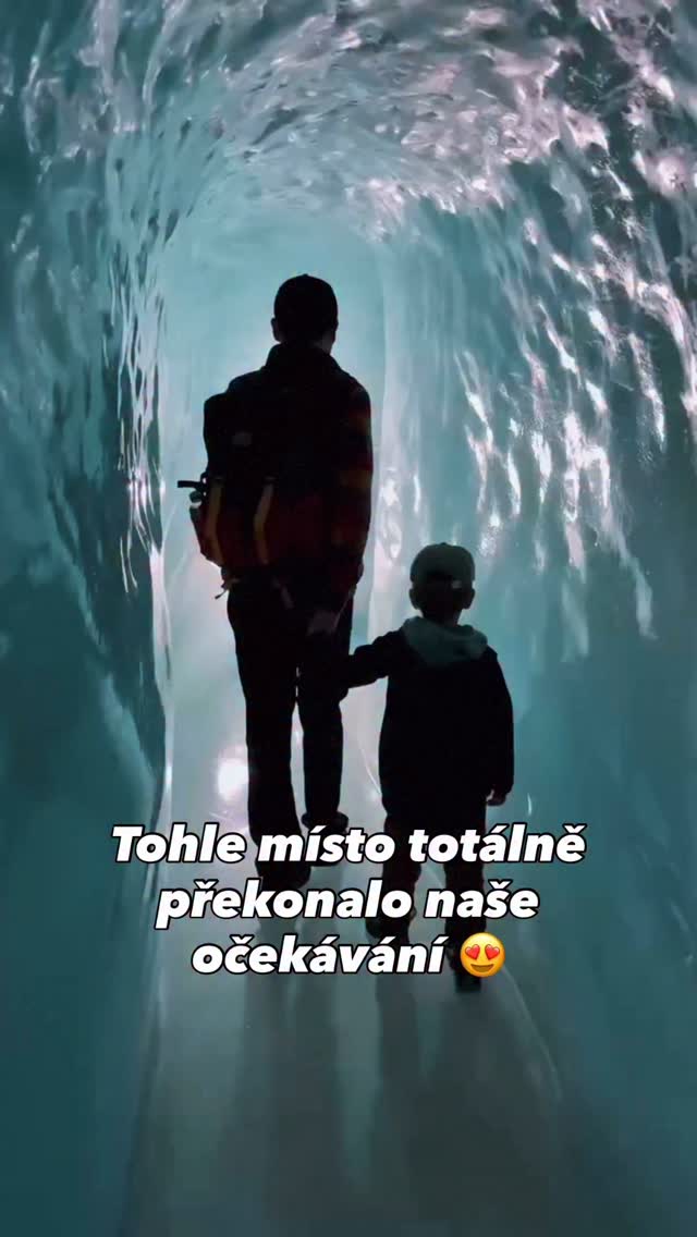 Instagram post by @uzasnamistanasvete for Switzerland. Caption reads: O tomhle místě jsme snili 10 let! 😍🇨🇭
Od té....
