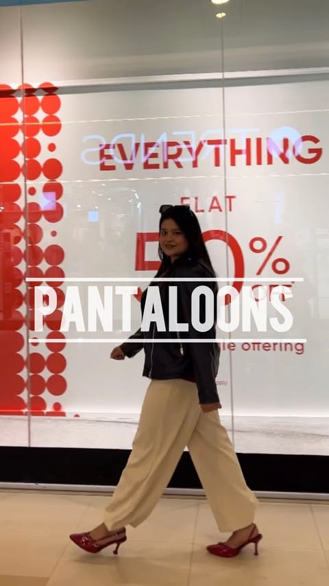 Instagram post by @sohinichatterjee.17 for Pantaloons. Caption reads: Pantaloons End of Season Sale is HERE 🛍️
Massive....