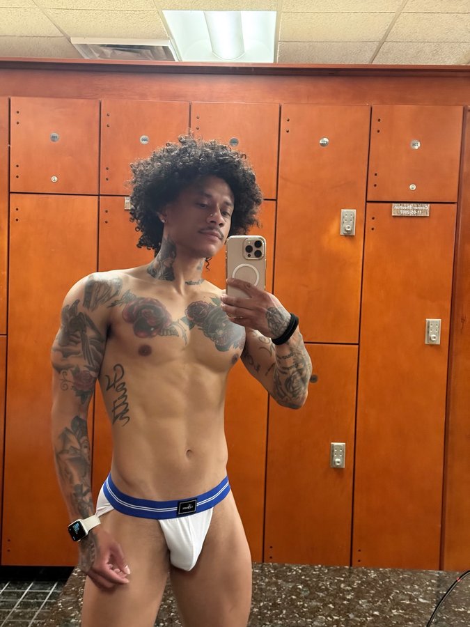 Instagram post by @ricardomanciaofficial for ThePack Underwear. Caption reads: It’s giving sporty SPICE 🏈🏀⚽️

#model....