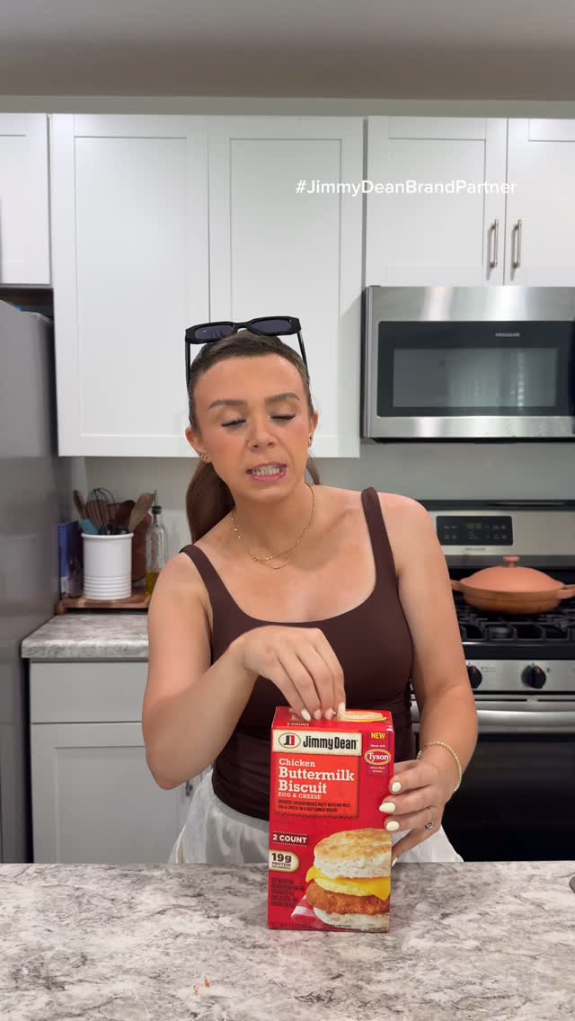 Instagram post by @shaylagressman for Jimmy Dean. Caption reads: #JimmyDeanBrandPartner quick, yummy, and high in....