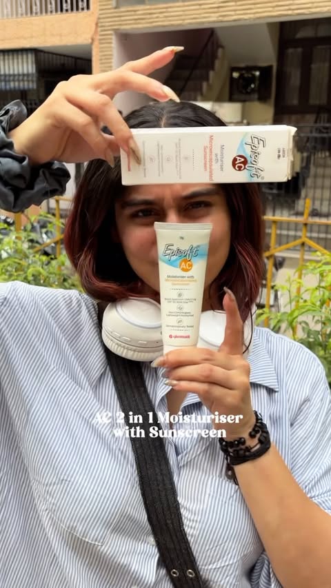 Instagram post by @nishtha_vohra for Episoft. Caption reads: [...] Hydration and SPF in one? I’m sold....