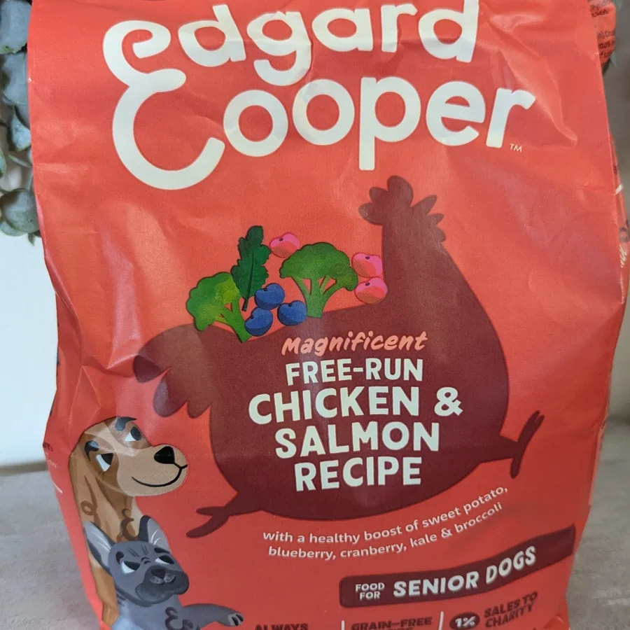 Instagram post by an influencer for IPC Creators. Caption reads: Edgar & Cooper recipes use fresh meat and whole....