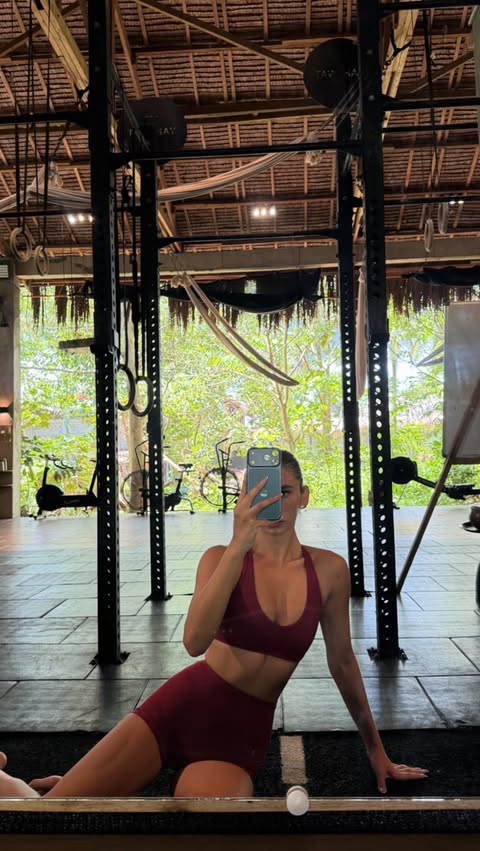 Instagram post by @christinanadin for Oner Active. Caption reads: need SoftMotion in every color plz @oneractive #ad.