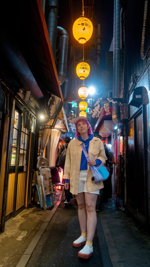 Instagram post by @strawburry17 for Qualcomm. Caption reads: Zoomin’ around Tokyo? You have to try 5GmmWave #ad....