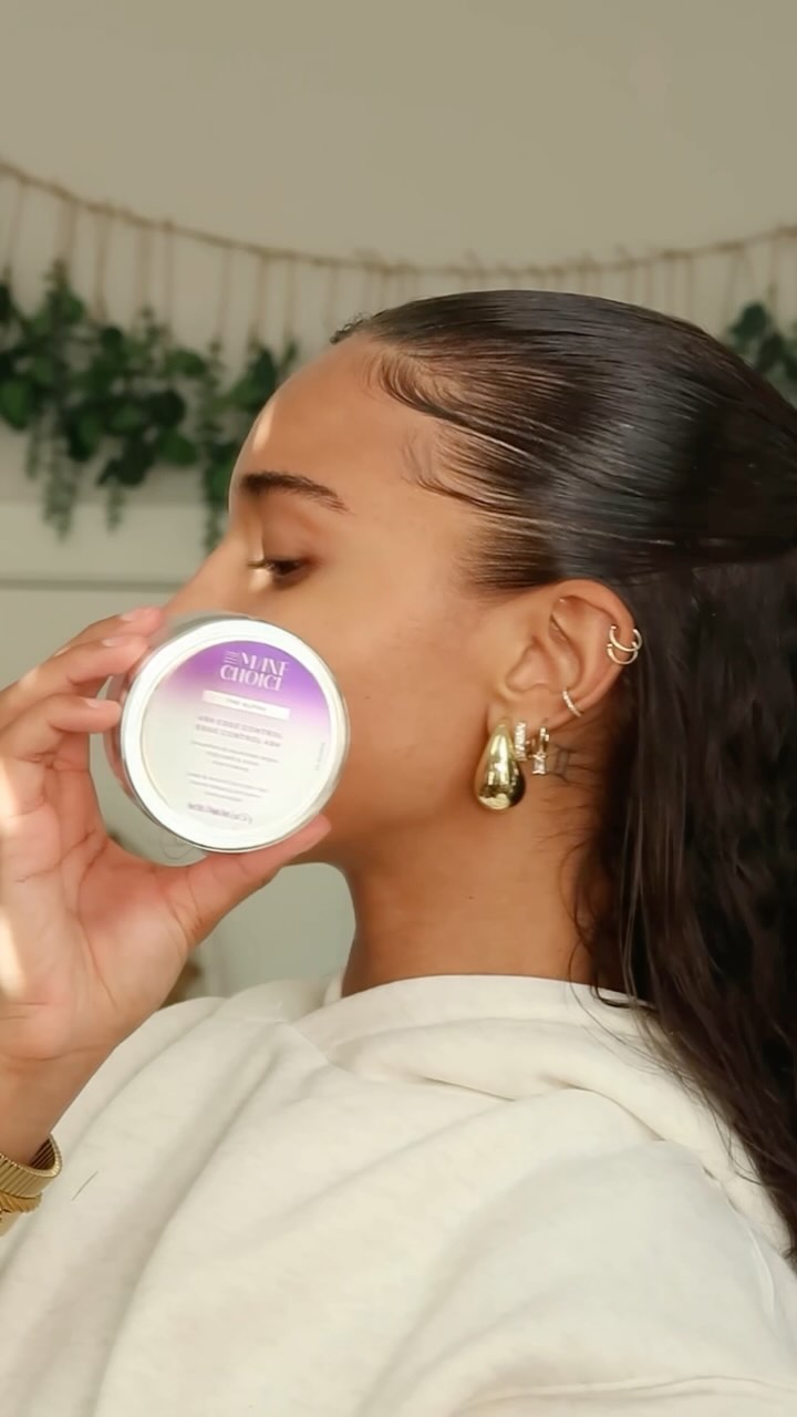 Instagram post by @ashleescurls for The Mane Choice. Caption reads: Ive been reaching for this edge gel lately and it....