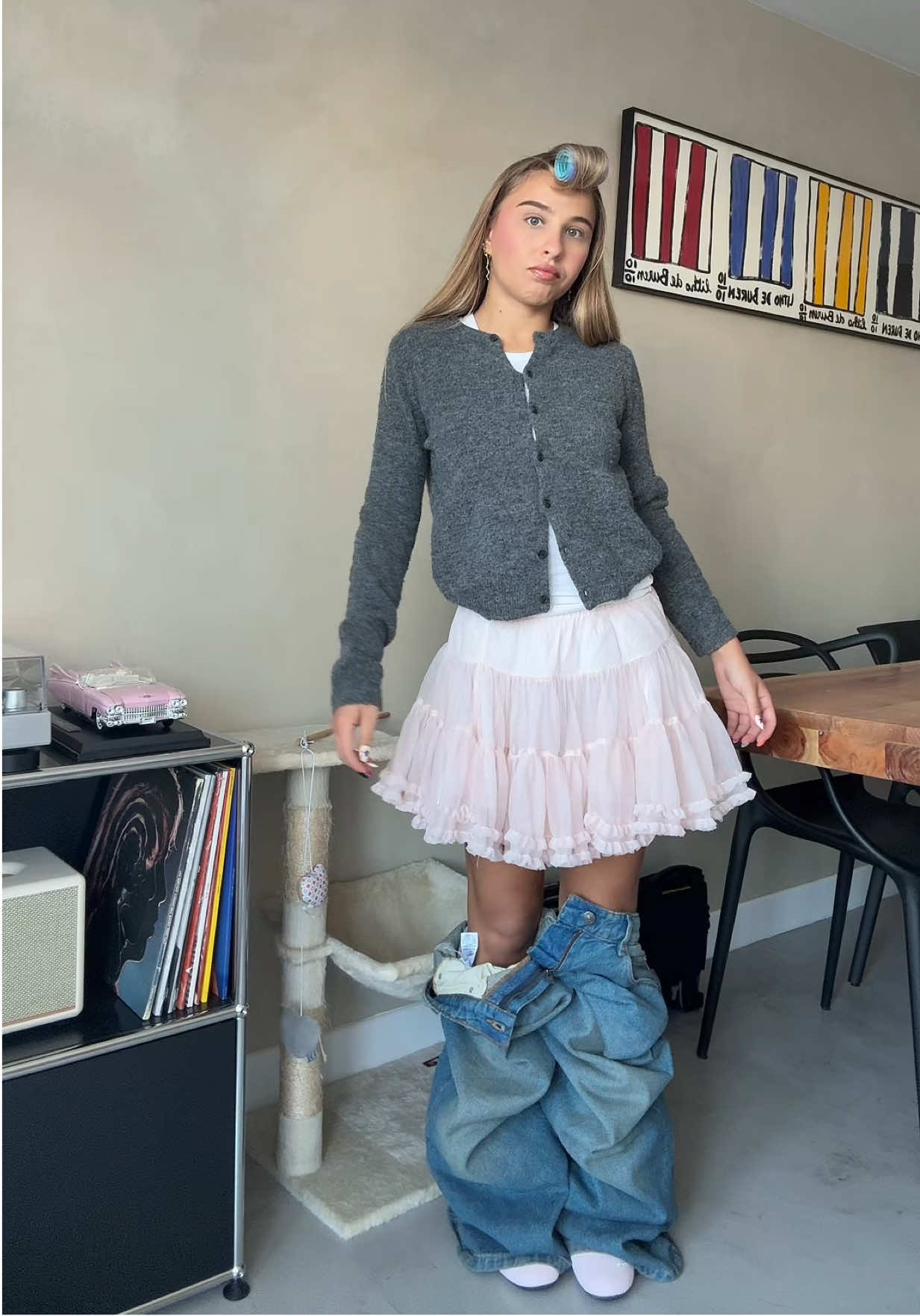 TikTok post by @louisergtt for Courir. Caption reads: OOTD pour mon Demi anniversaire + dinner avec....