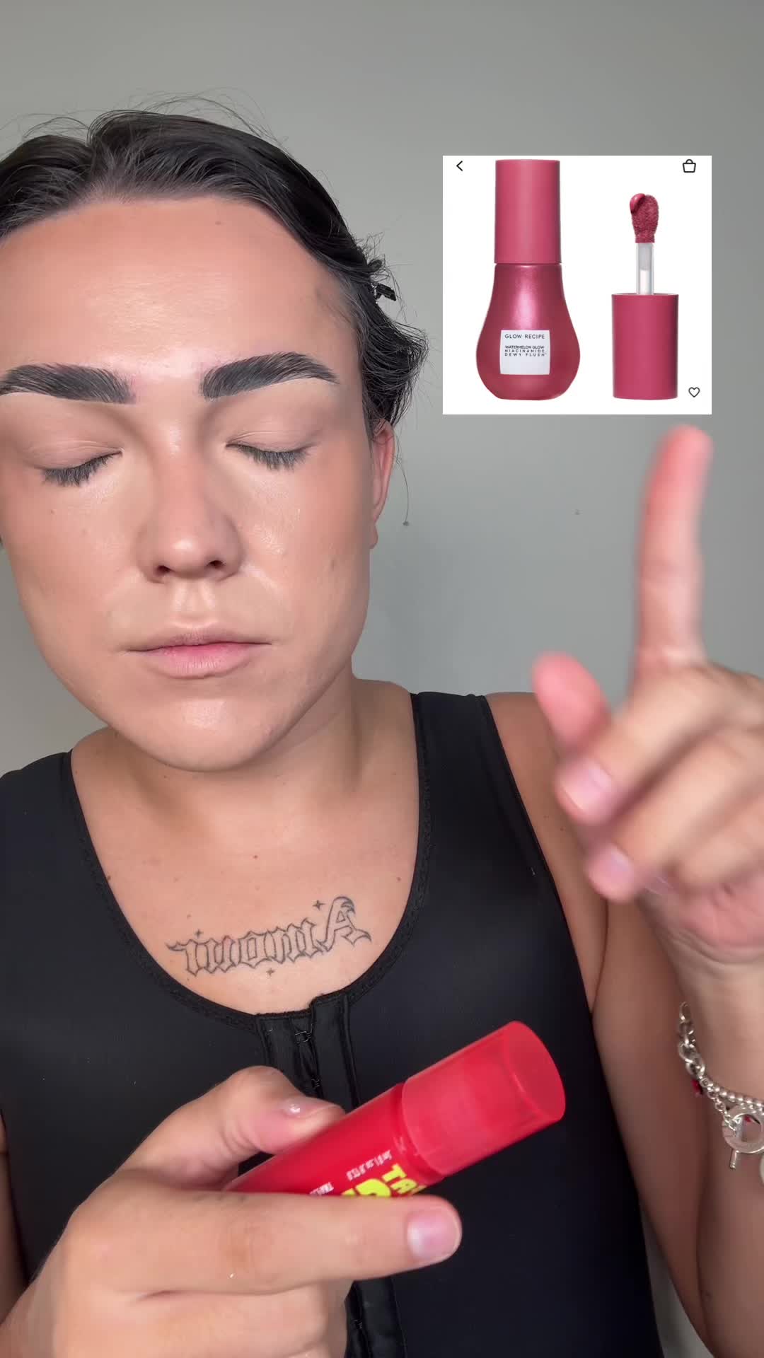 TikTok post by @fabiancrfx for NYX Cosmetics France. Caption reads: Très bonne découverte et beaucoup mieux que les....