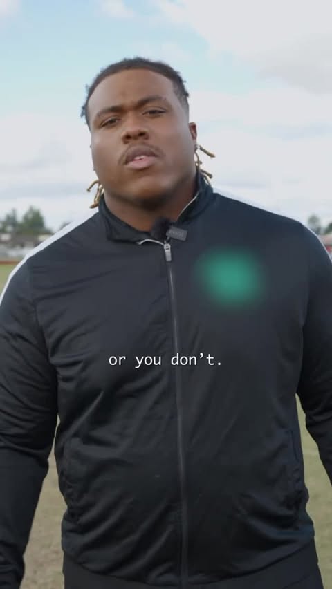 Instagram post by @timkeenan3 for DripDrop. Caption reads: In heat like this, I trust @drinkdripdrop to keep....