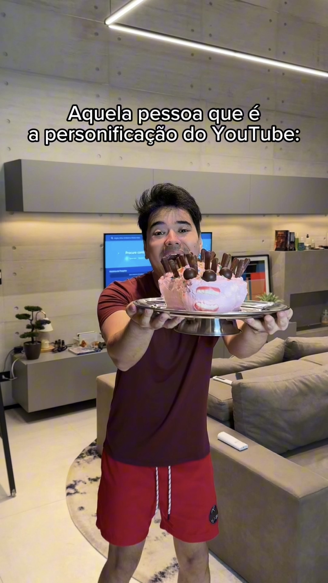 Instagram post by @morimura for YouTube. Caption reads: O YouTube tá completando 20 anos e, pensando aqui,....
