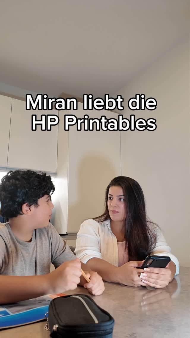 Instagram post by @e1sli for HP. Caption reads: Anzeige - ich wünschte ich hätte sowas zu meiner....