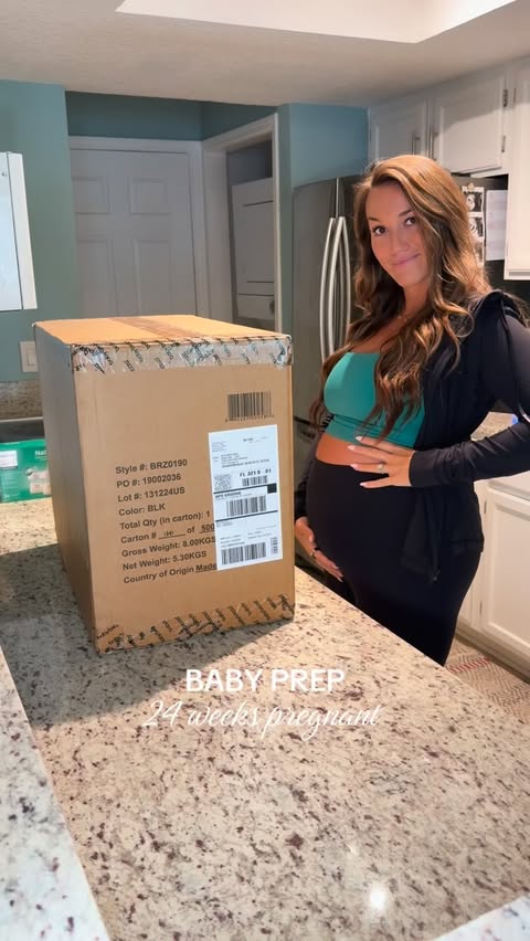 Instagram post by @autumnhazel94 for Baby Brezza. Caption reads: [...] weekend we learned how to use our....
