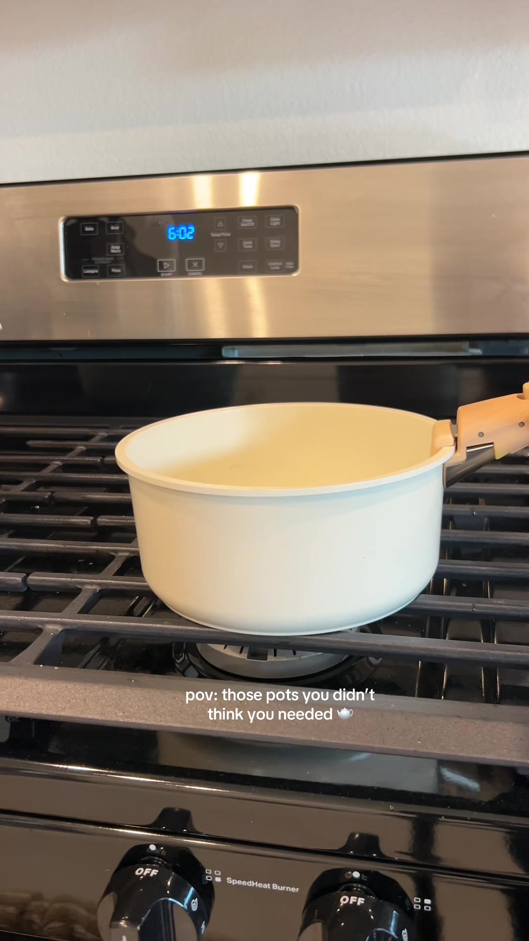 TikTok post by @cindyym_ for Carote. Caption reads: love my new cooking set & color ✨ @Carote Brand....
