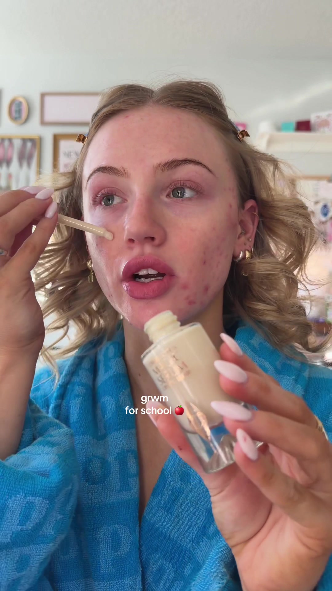 TikTok post by @tillyjoannn for Hourglass Cosmetics. Caption reads: [...] love ya😸😸 - - - - @Charlotte Tilbury....