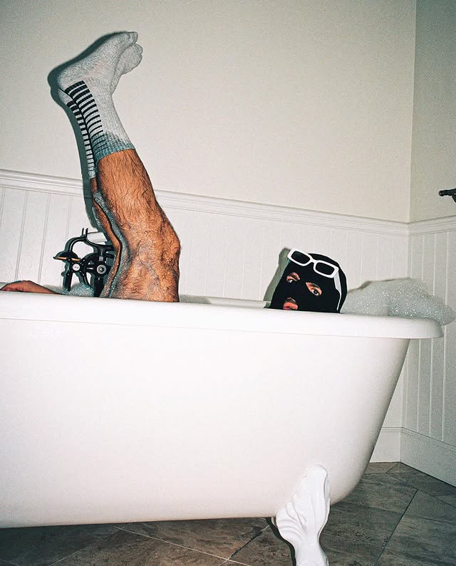 Instagram post by @zane for Pair of Thieves. Caption reads: [...] house.. and I’m telling you why.....