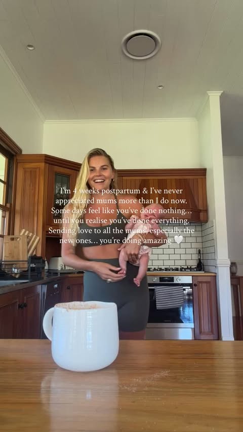 Instagram post by @ge.healthylife for Muscle Nation. Caption reads: [...] work, you’re incredible 🤍 wearing....