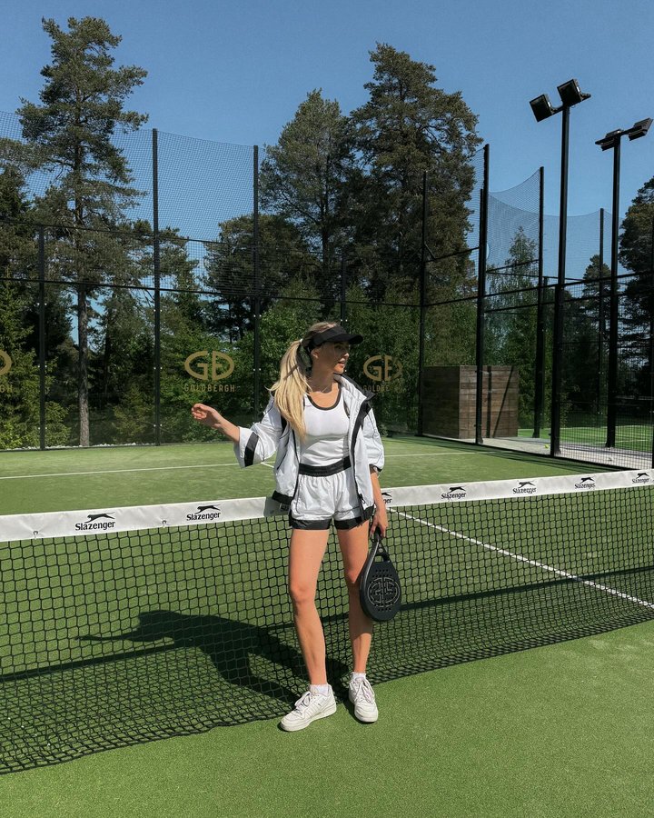 Instagram post by @jannid for Goldbergh. Caption reads: Advertisement @goldbergh 🤍 Think I found a sport....