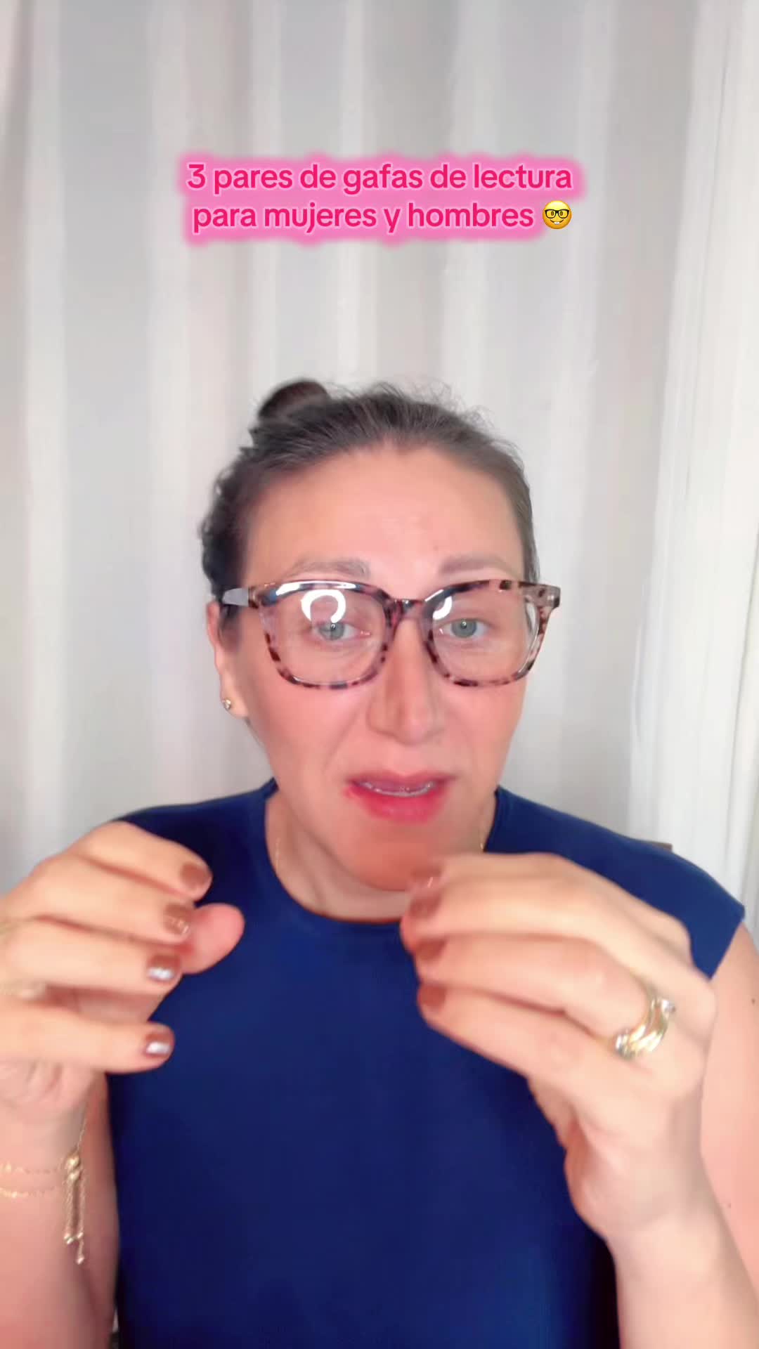 TikTok post by @andreacoty for RESJOK Reading Glasses. Caption reads: 3 Pares de gafas de lectura 📖🤓 @RESJOK READING....