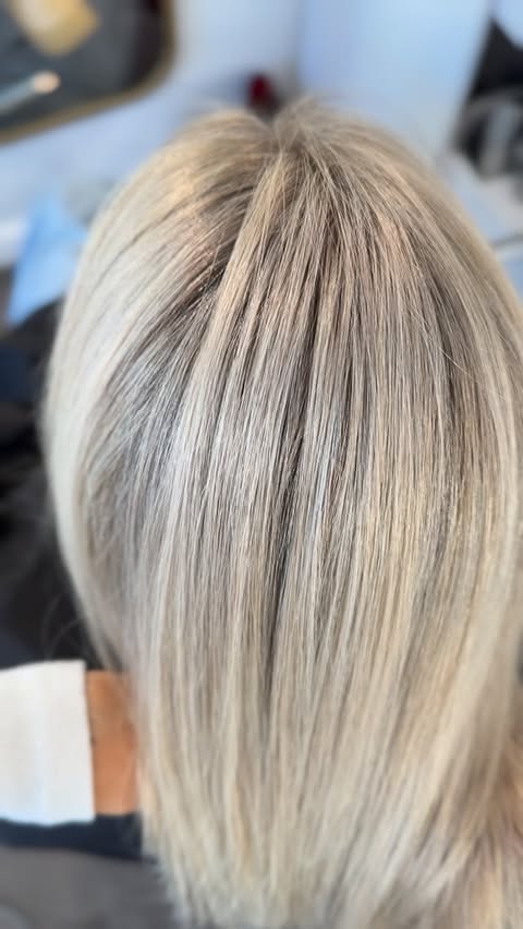 Instagram post by @taylordidmyhair for Fromm Pro. Caption reads: [...] 

Here’s some of my favorite @frommpro tools....