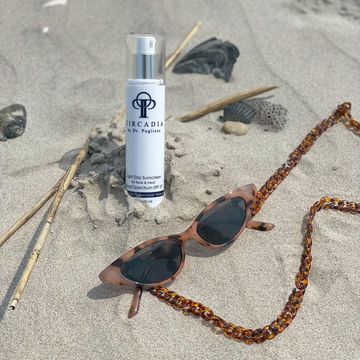Instagram post by @dropping_jewellz for Circadia. Caption reads: SPF Holy grail for allllllll skin tones....