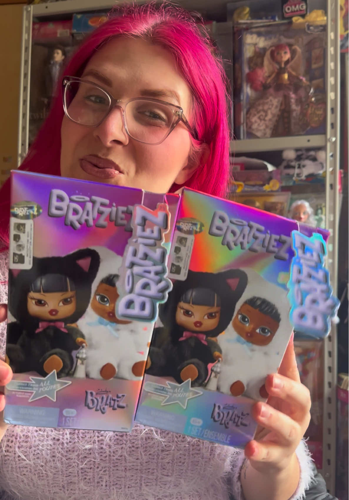 TikTok post by @quelladellebambole for Bratz. Caption reads: [...] bellissimo regalo da parte di @bratz 🩷 Vi....