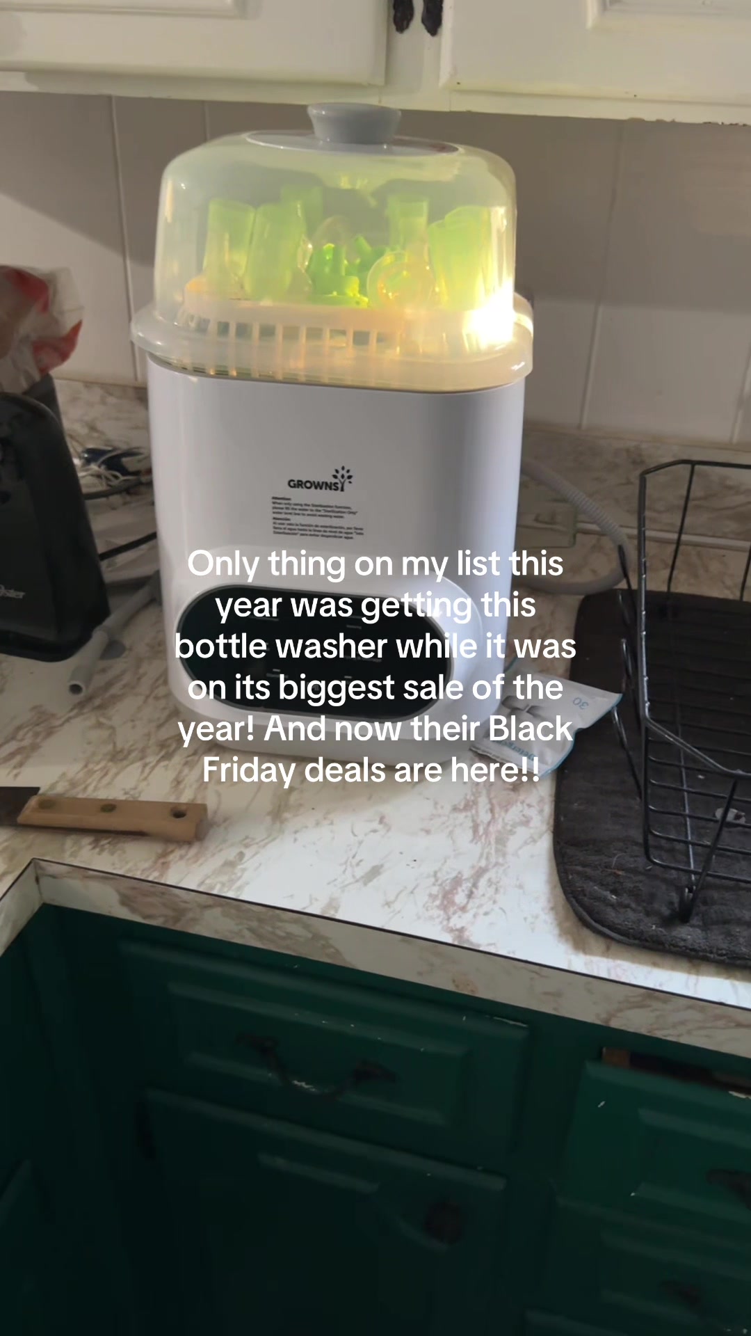 TikTok post by @haysiess for GROWNSY. Caption reads: [...] #tiktokshopholidayhaul @Grownsy.