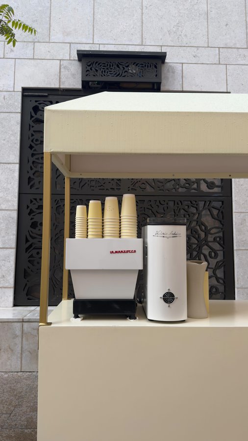 Instagram post by @fahhsen for LOSYANA. Caption reads: Love this new Set from @losyana.shop 💌 
Use my....