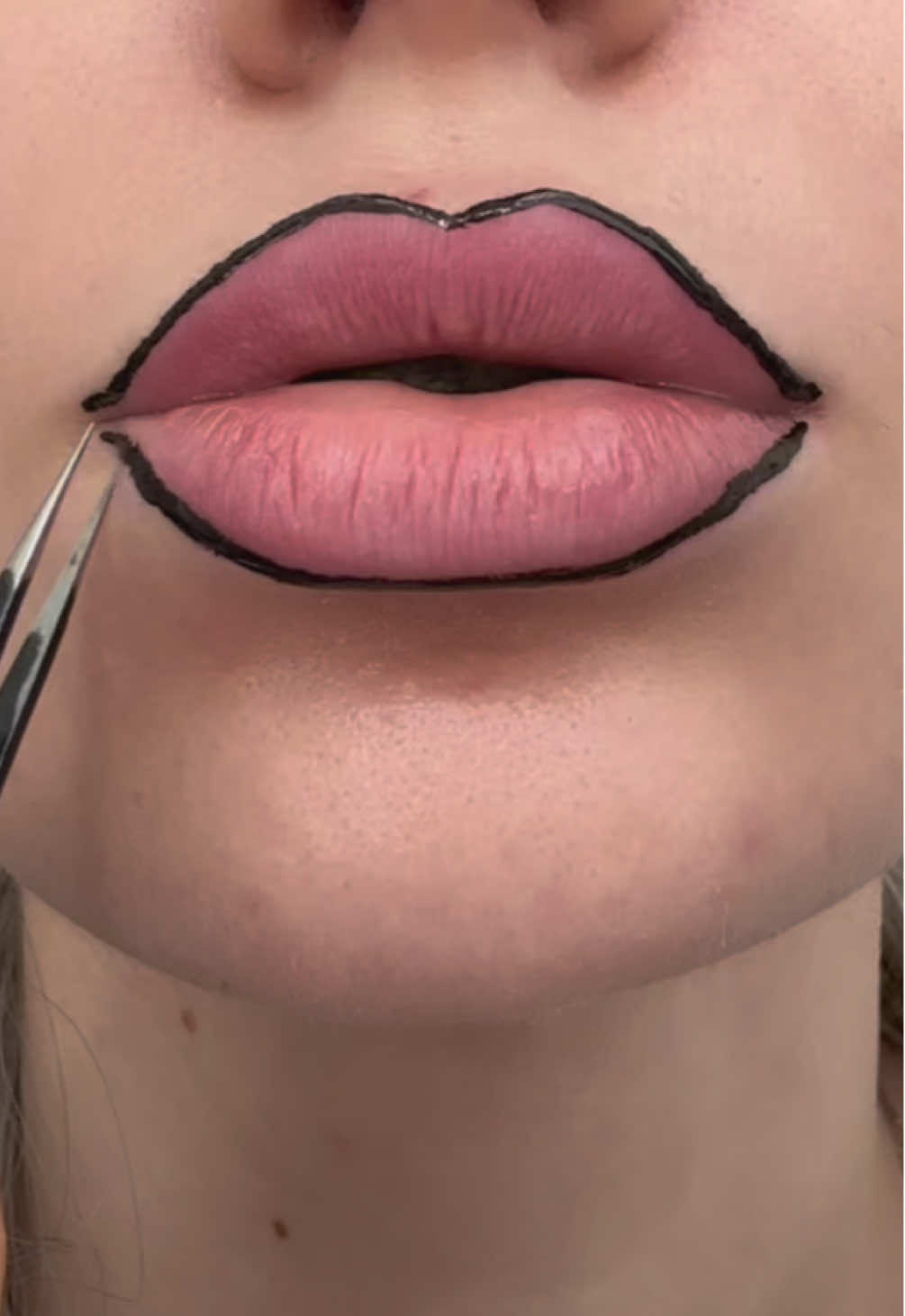 TikTok post by @tedddyyyxo for Sacheu. Caption reads: Shade: muahve 💋 @SACHEU Beauty US #makeup....