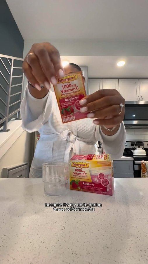 Instagram post by @cierrarene_ for Emergen-C. Caption reads: [...] winter morning routine made easy with....