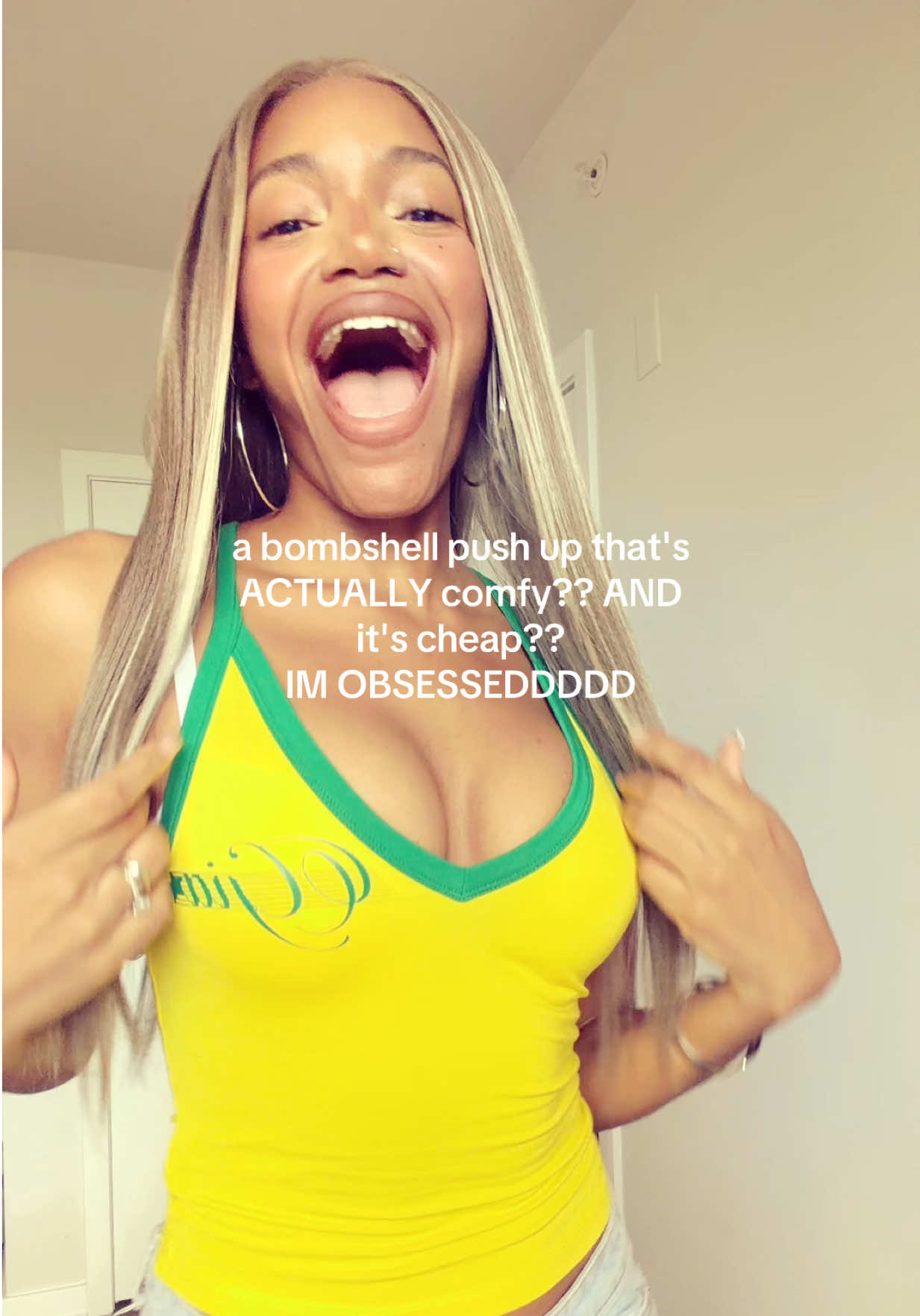 TikTok post by @theelailah for WingsLove. Caption reads: [...] #tiktokshop #funny #ittybittycommitee....