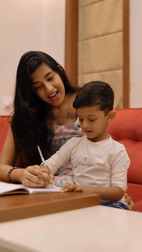 Instagram post by @sensree001 for HDFC Life. Caption reads: [...] is about more than just the present.....