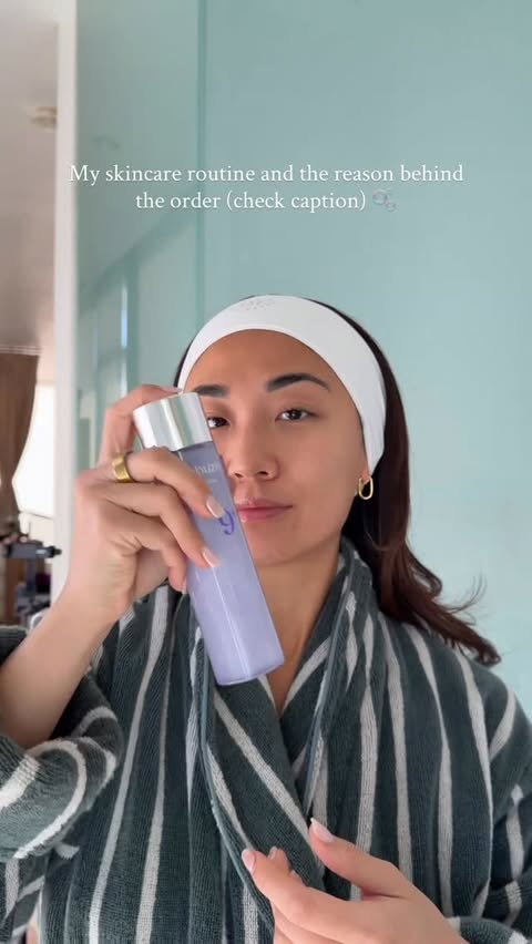 Instagram post by @iamsooyounlee for Avon. Caption reads: Here’s my AM skincare order and why it works....