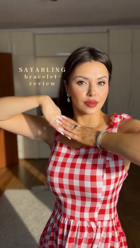 Instagram post by @nicoholix_333 for Sayabling Jewelry. Caption reads: This bracelet from @sayablingjewelry_official just....