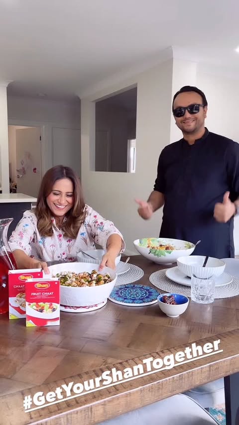 Instagram post by @farrah.zaur for Shan Foods. Caption reads: [...] in this house. Thanks to @shanfoodsglobal....