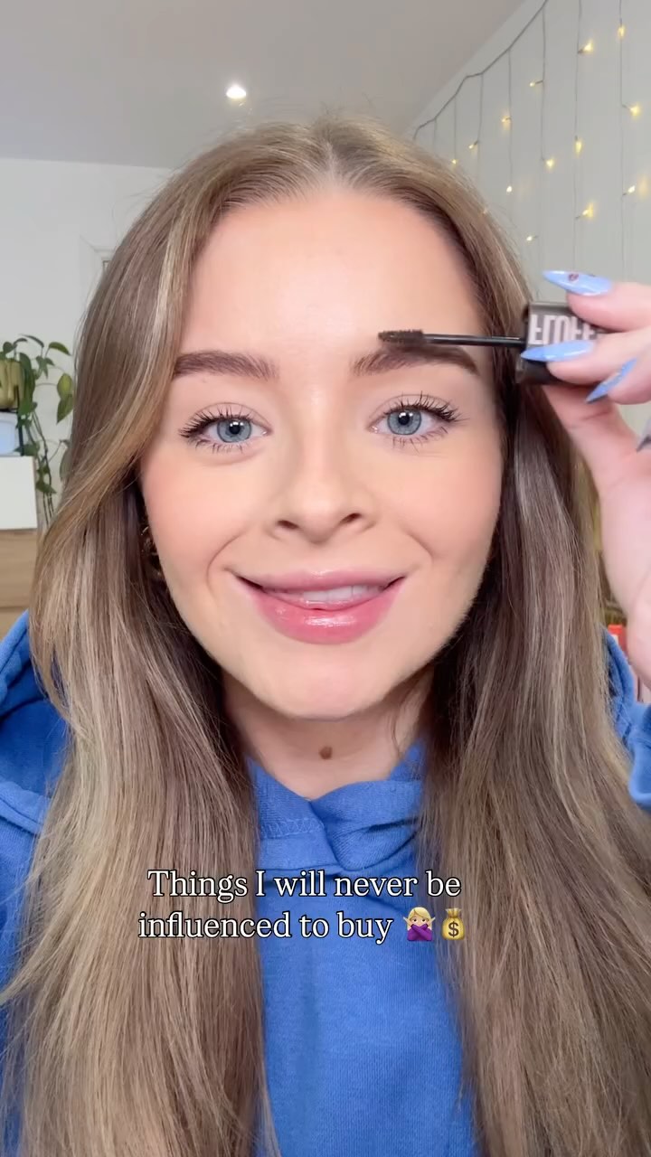 Instagram post by @soph for bareMinerals. Caption reads: Things I will never be influenced to buy 🙅🏼‍♀️💰....