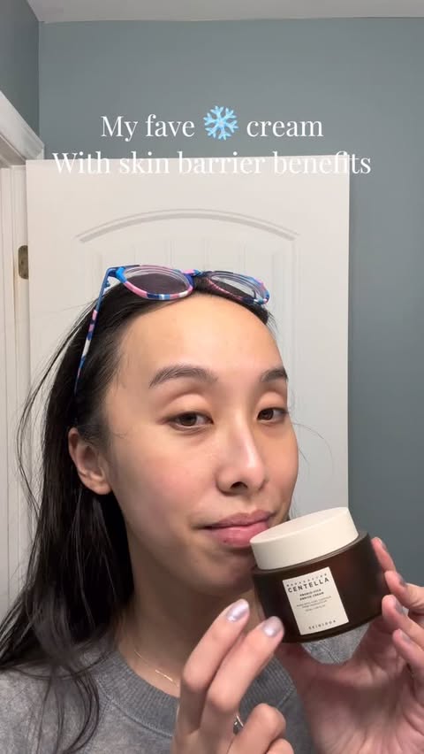 Instagram post by @jjsinstareviews for Picky Rewards. Caption reads: [...] #skinbarrier #cream @go.picky @pickyrewards....