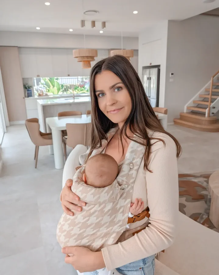 Instagram post by @raising.searls for Chekoh. Caption reads: [...] until 2.5 years old. Newport clip by....