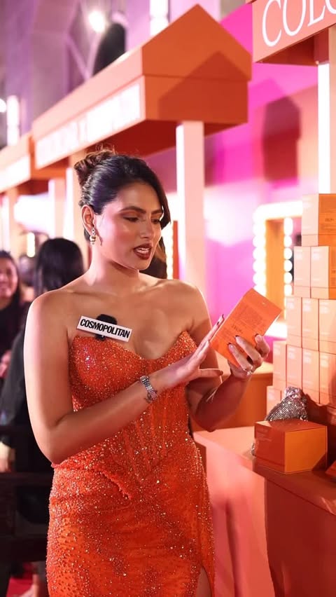 Instagram post by @cosmoindia for Colorbar Cosmetics. Caption reads: At the Cosmopolitan Blogger & Creator Awards....
