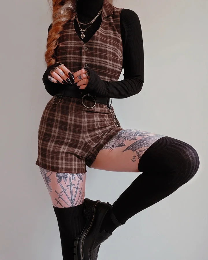 Instagram post by @kllsym for DISTURBIA. Caption reads: A new autumnal season fav...Milo co-ord from....