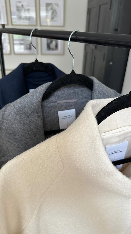 Instagram post by @leanne.white_ for Fabrique. Caption reads: That cold weather is here and I’m so ready for....