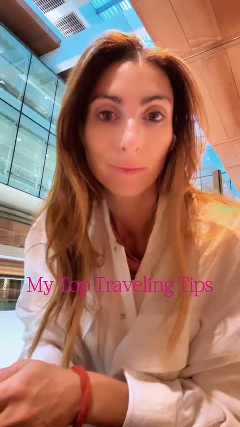 Instagram post by @luisazissman for Holafly. Caption reads: [...] sort before I travel is my eSIM with....