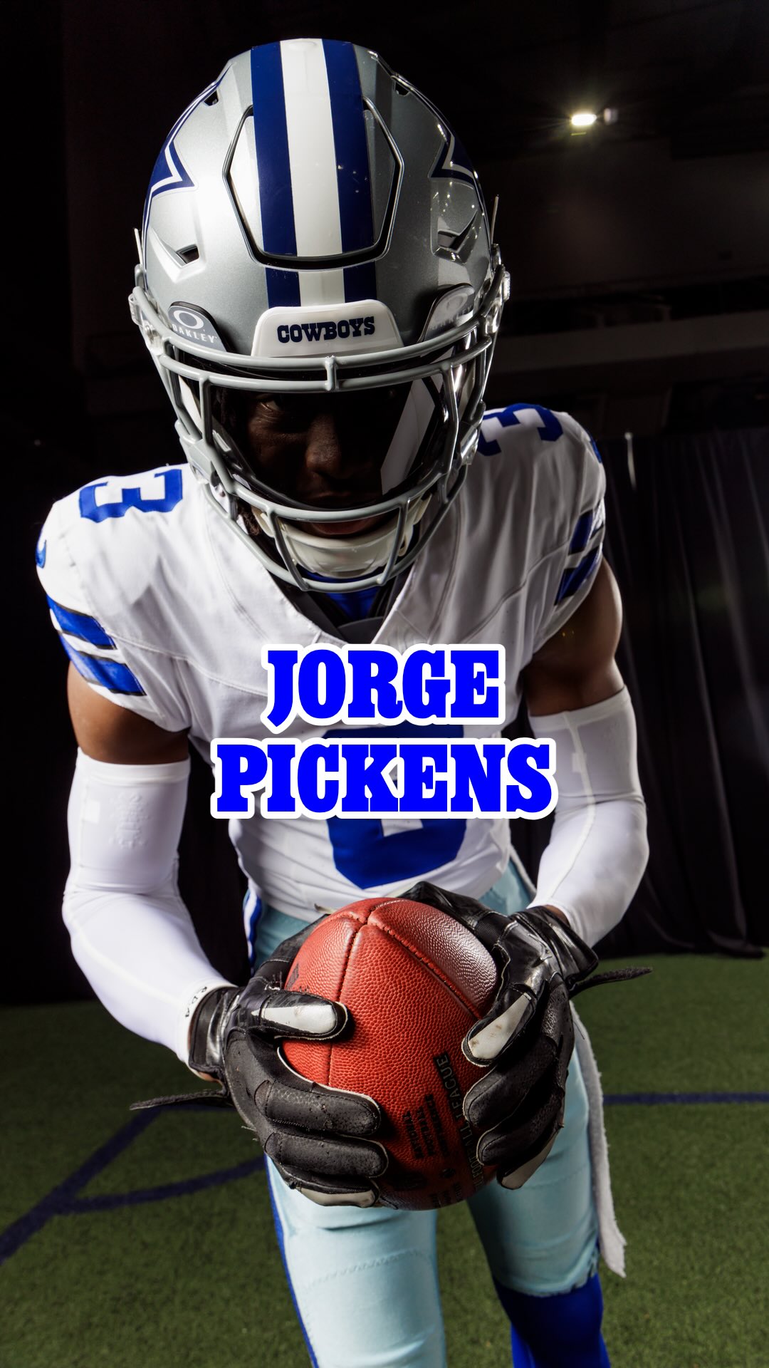 Instagram post by @mundonfl for Dallas Cowboys. Caption reads: You can call him Jorge 😏.