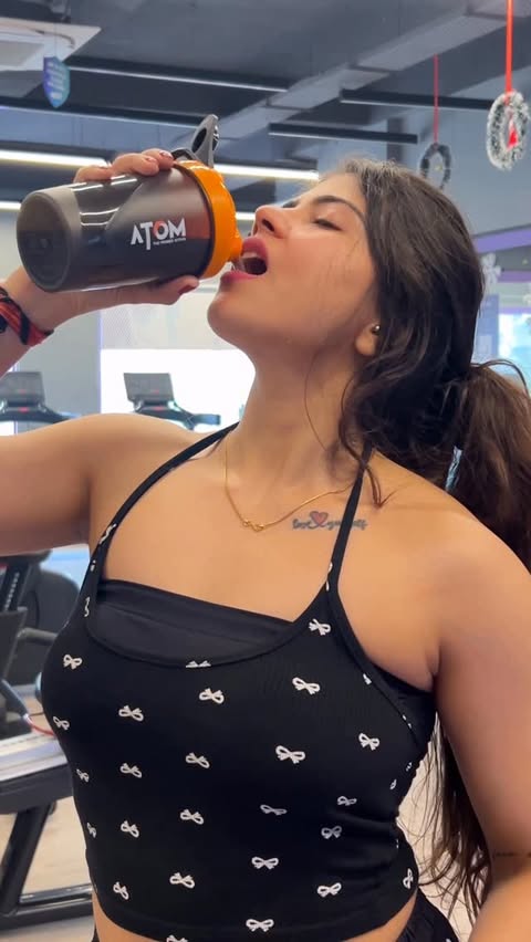 Instagram post by @yansh_22 for AS-IT-IS-Nutrition. Caption reads: Protein carry everywhere 😌
@asitisnutrition (Use....