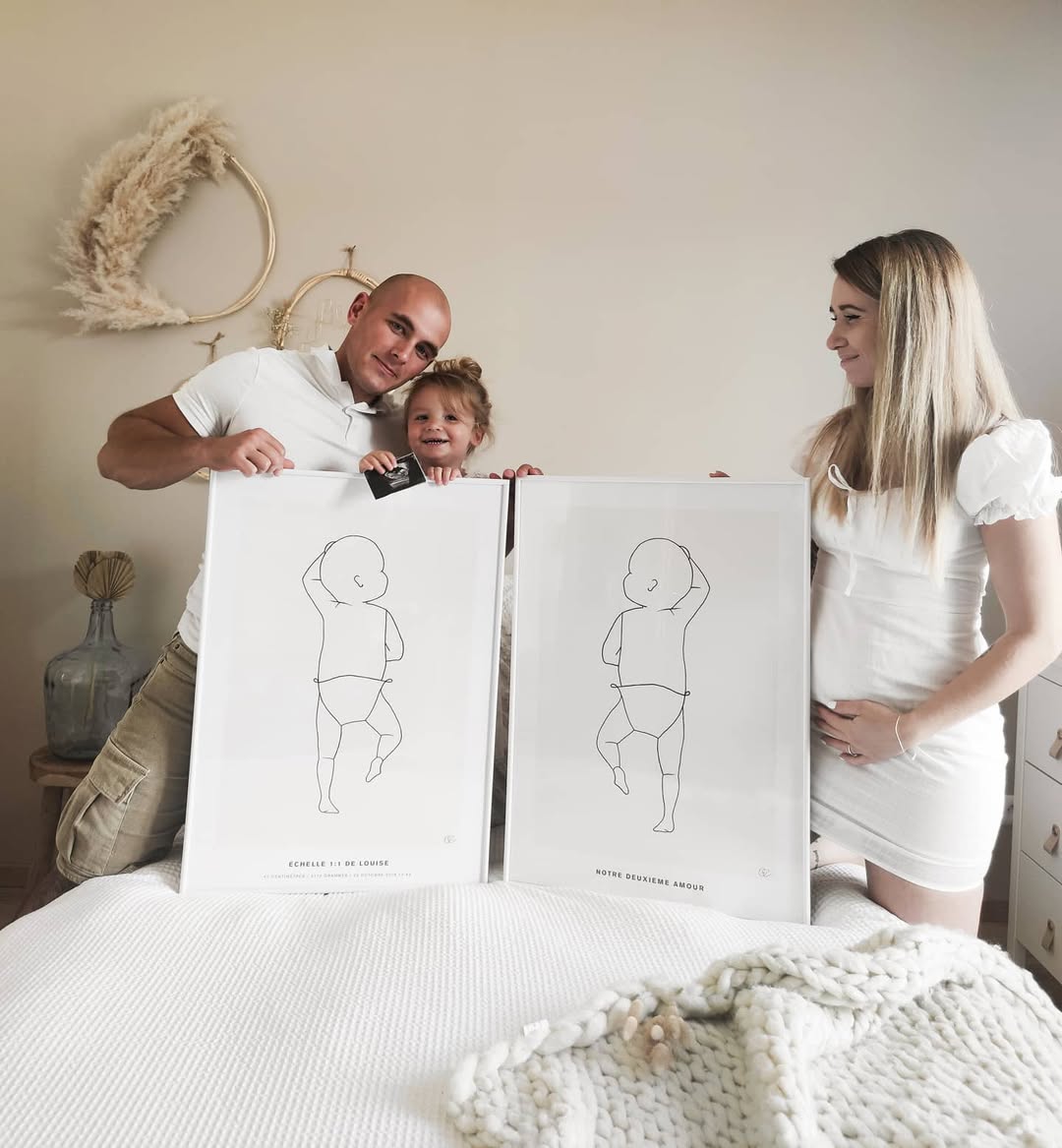 Instagram post by @unvingtdeuxoctobre for The Birth Poster. Caption reads: | 𝗣𝗲𝘁𝗶𝘁 𝘀𝗲𝗰𝗿𝗲𝘁, 𝗚𝗥𝗔𝗡𝗗....
